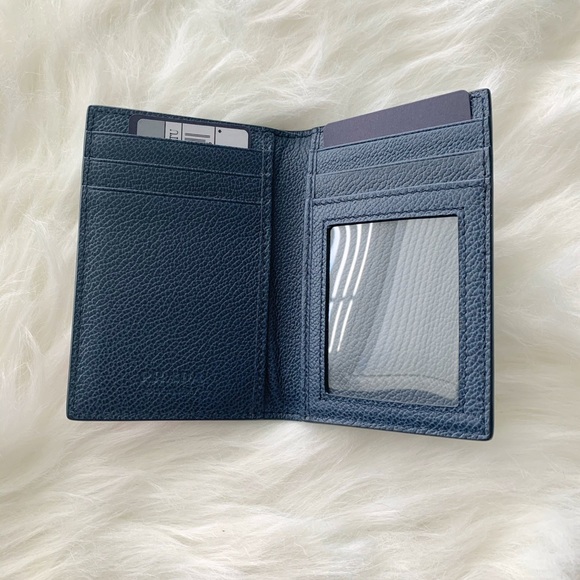 Prada | Men’s Leather Slim Wallet - Picture 4 of 5